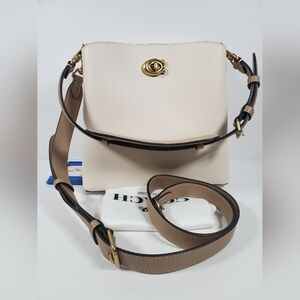coach Willow Pebble Leather Bucket NWT